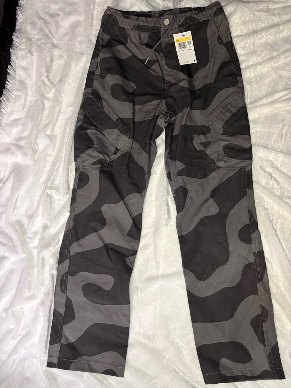 NWT Jordan Men's Essentials Chicago Pants